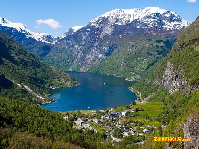 Geiranger fjord - slikovito mesto u Norveškoj