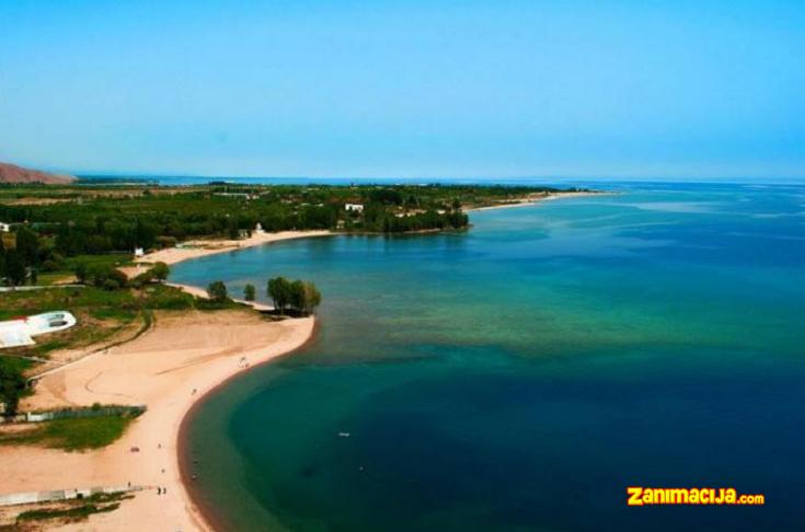 Issyk-Kul – najveće i najlepše jezero Kirgistana